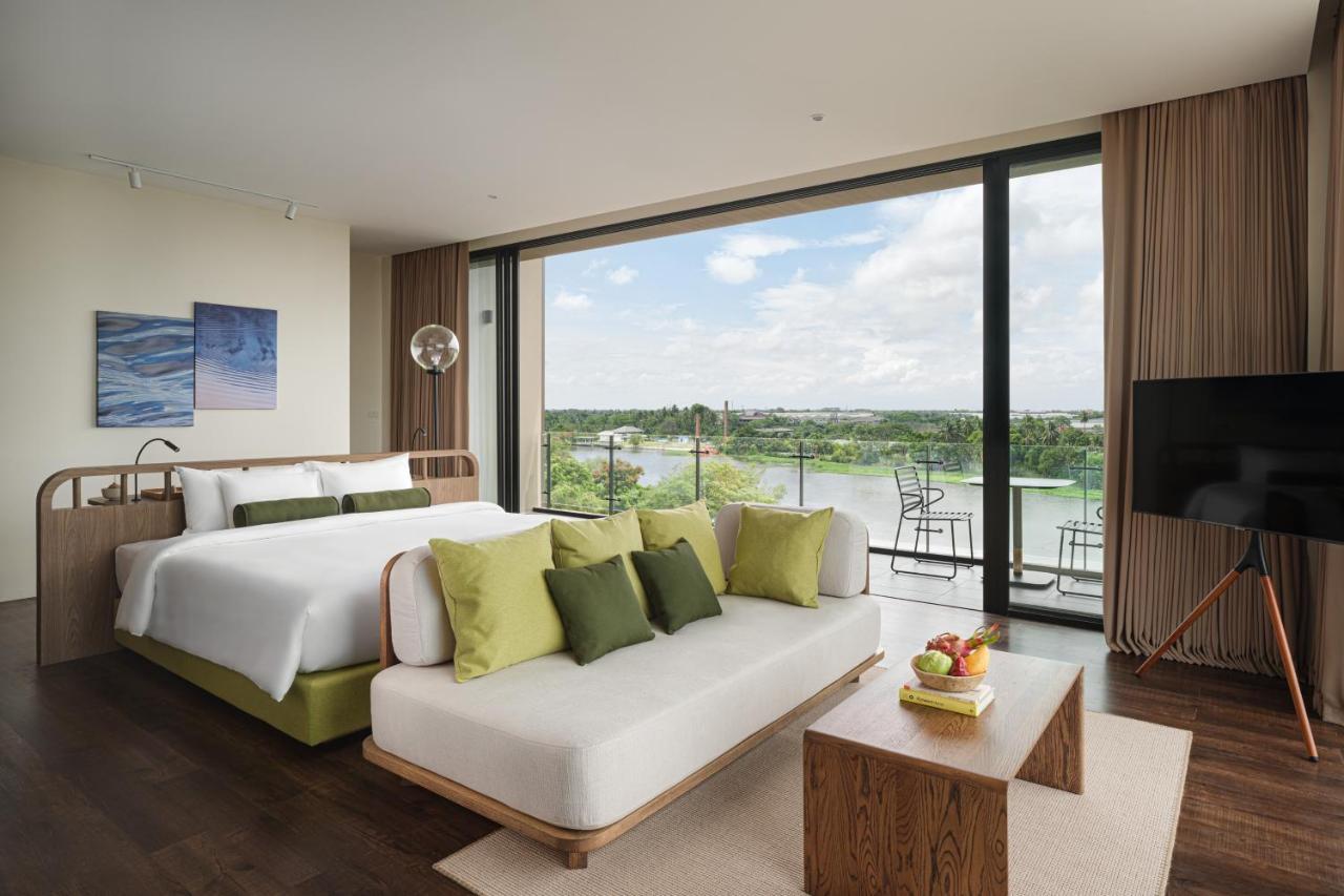 Neera Retreat Hotel Nakhon Pathom Bagian luar foto